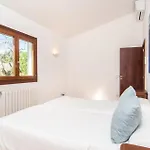 Almendros Holiday home *